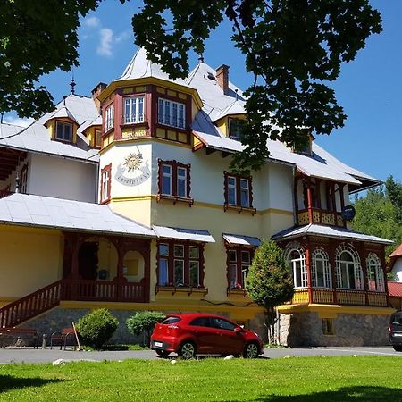 Penzion Jesensky Hotel Tatranská Lomnica Exterior photo